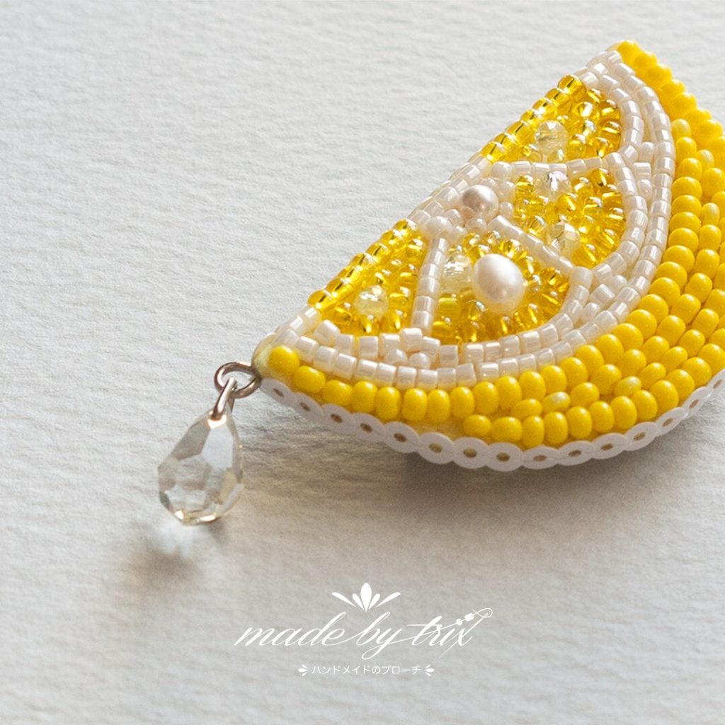 レモン ビーズ刺繍ブローチ (260508) 商品写真2