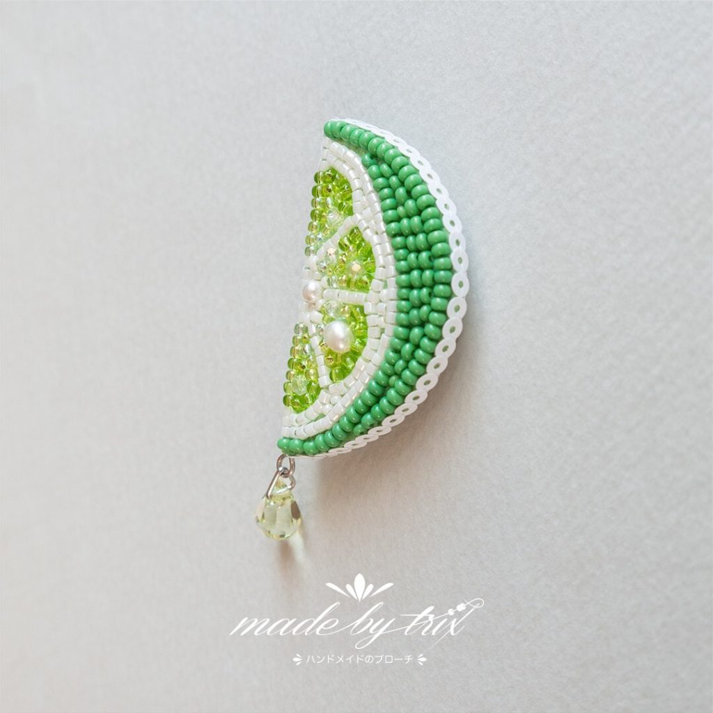 ライム ビーズ刺繍ブローチ　(260510) 商品写真4